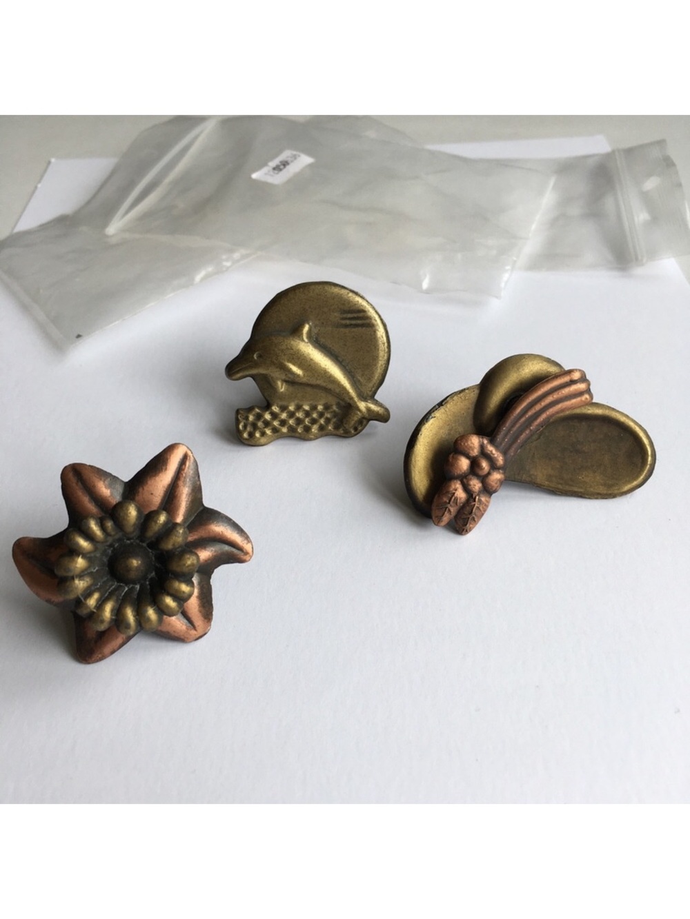 3 Decorative Cabinet Drawer Knobs Pulls Hat Flower Dolphin Copper Brass Colour